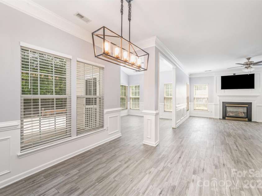 618 Circle Trace Road, Monroe, NC 28110.  MLS# CAR4245604, YatesRealty ID 15842. Dining Area