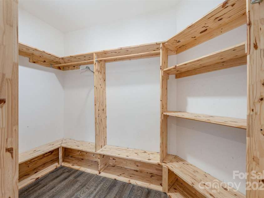 618 Circle Trace Road, Monroe, NC 28110.  MLS# CAR4245604, YatesRealty ID 15842. Primary Walk-in Closet