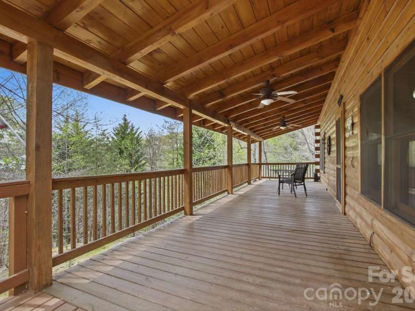 3455 Valley Drive, Lenoir, NC 28645.  MLS# CAR4364828, YatesRealty ID 15843. 