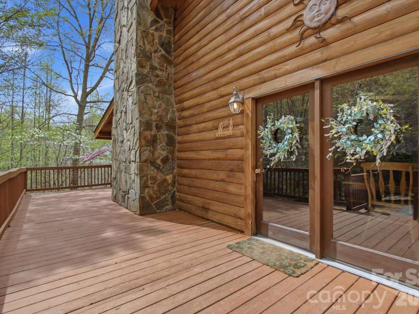 3455 Valley Drive, Lenoir, NC 28645.  MLS# CAR4364828, YatesRealty ID 15843. 