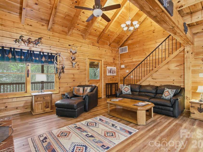 3455 Valley Drive, Lenoir, NC 28645.  MLS# CAR4364828, YatesRealty ID 15843. 