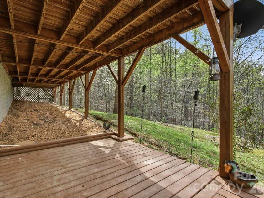 3455 Valley Drive, Lenoir, NC 28645.  MLS# CAR4364828, YatesRealty ID 15843. 
