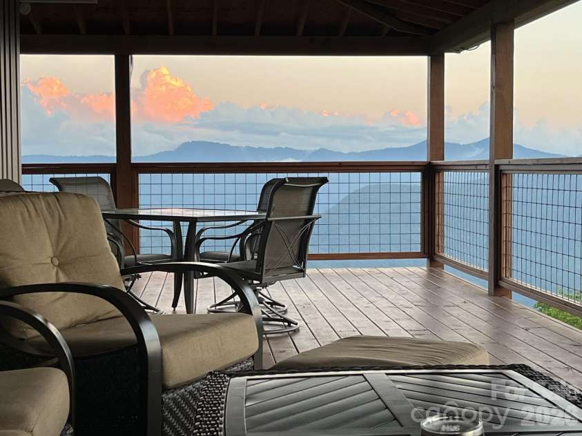 536 Lands End Lane, Maggie Valley, NC 28751.  MLS# CAR4364616, YatesRealty ID 15845. 