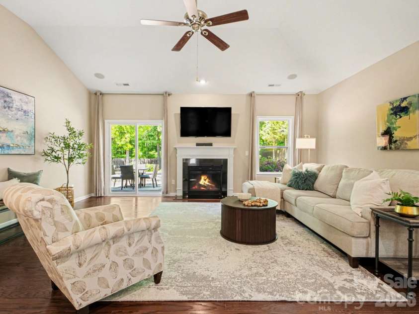 3812 Martele Drive, Mint Hill, NC 28227.  MLS# CAR4368038, YatesRealty ID 15847. 