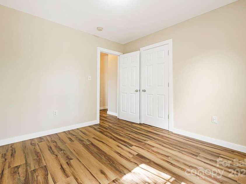 302 Hazel Mill Road, Asheville, NC 28806.  MLS# CAR4253738, YatesRealty ID 15848. Bedroom #3