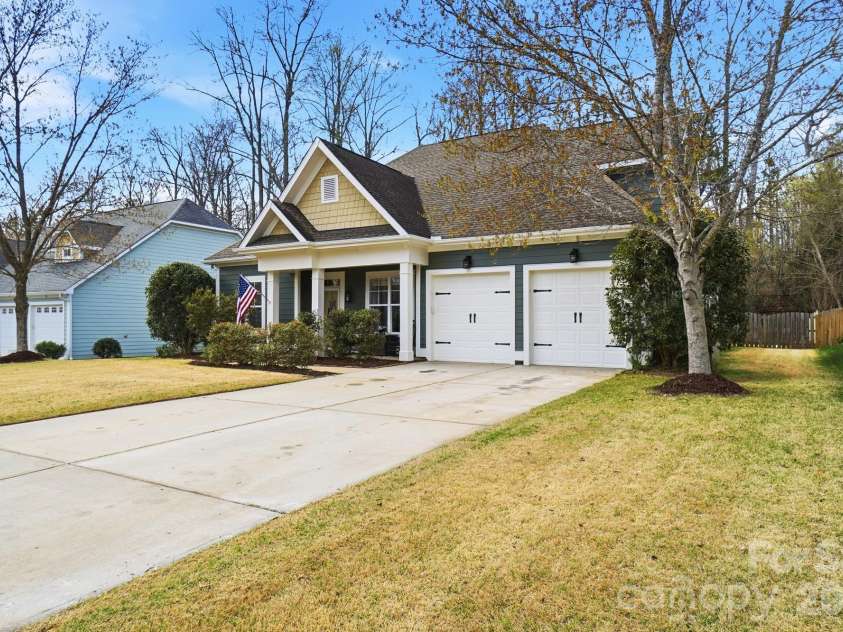 503 Walden Park Drive, Fort Mill, SC 29715.  MLS# CAR4350756, YatesRealty ID 15848. 