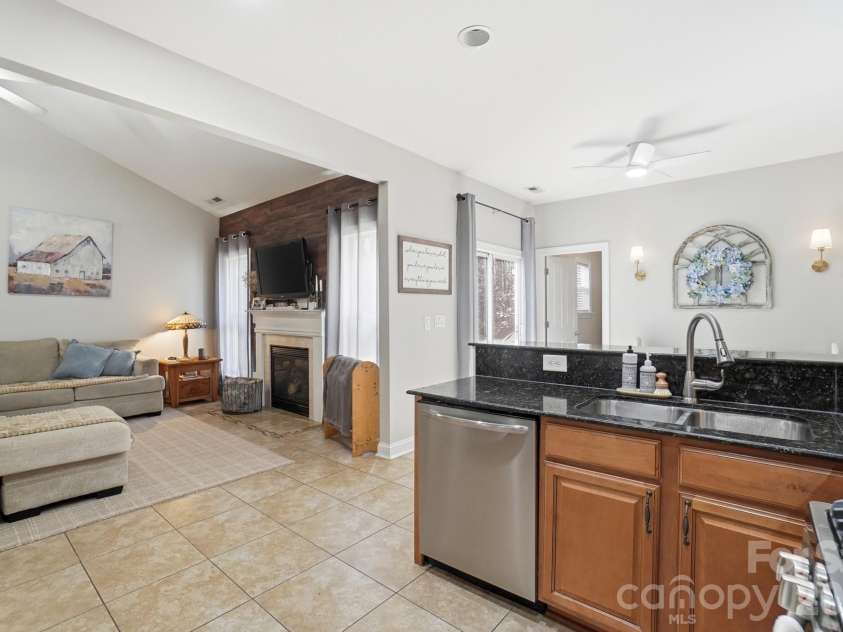 503 Walden Park Drive, Fort Mill, SC 29715.  MLS# CAR4350756, YatesRealty ID 15848. 