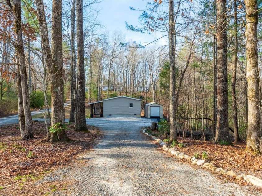 140 Adams Drive, Brevard, NC 28712.  MLS# CAR4233385, YatesRealty ID 15849. 