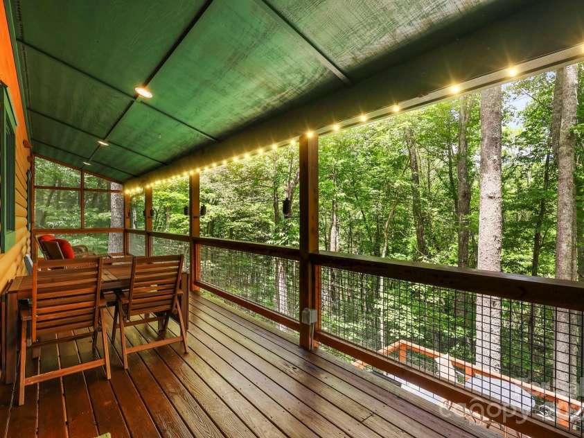 228 Woodby Ridge Road, Vilas, NC 28692.  MLS# CAR4278648, YatesRealty ID 15849. 
