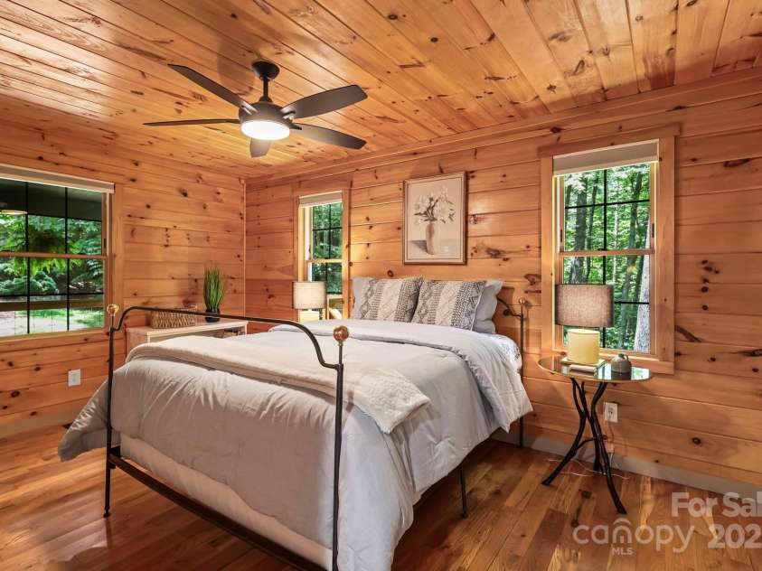 228 Woodby Ridge Road, Vilas, NC 28692.  MLS# CAR4278648, YatesRealty ID 15849. 