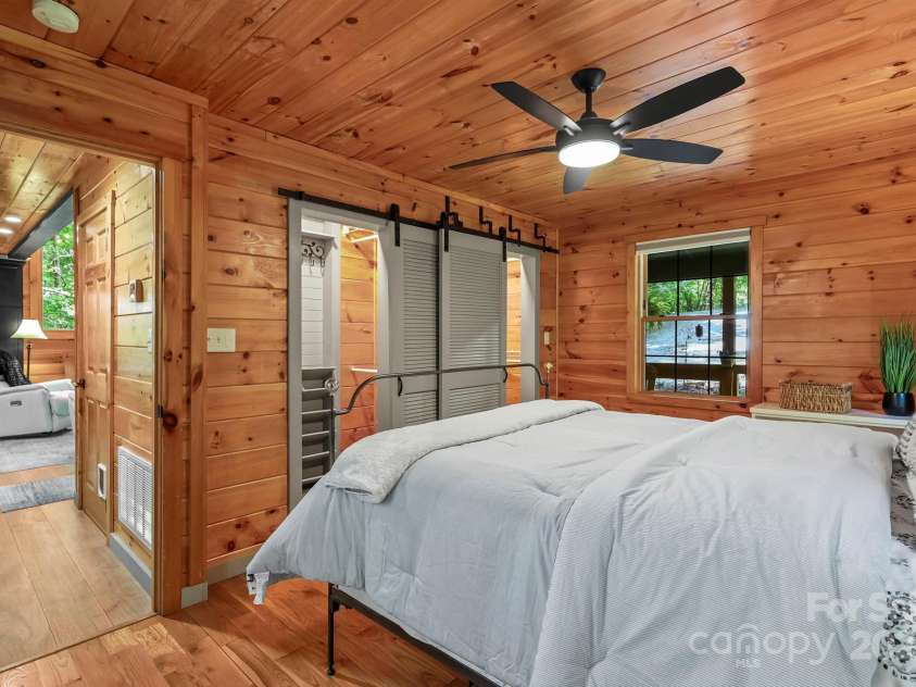 228 Woodby Ridge Road, Vilas, NC 28692.  MLS# CAR4278648, YatesRealty ID 15849. 