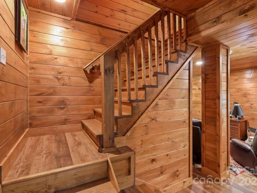 228 Woodby Ridge Road, Vilas, NC 28692.  MLS# CAR4278648, YatesRealty ID 15849. 