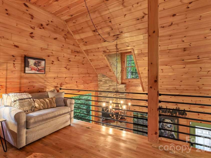 228 Woodby Ridge Road, Vilas, NC 28692.  MLS# CAR4278648, YatesRealty ID 15849. 