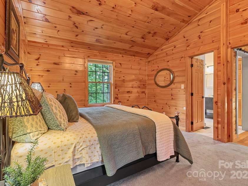 228 Woodby Ridge Road, Vilas, NC 28692.  MLS# CAR4278648, YatesRealty ID 15849. 