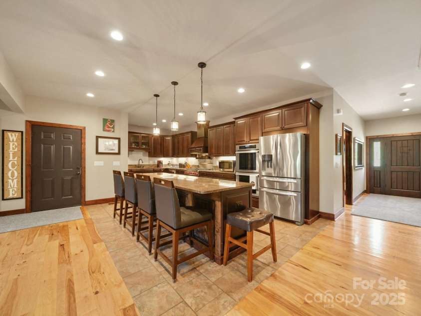 6153 Barclay Lane, Clover, SC 29710.  MLS# CAR4287207, YatesRealty ID 1585. 