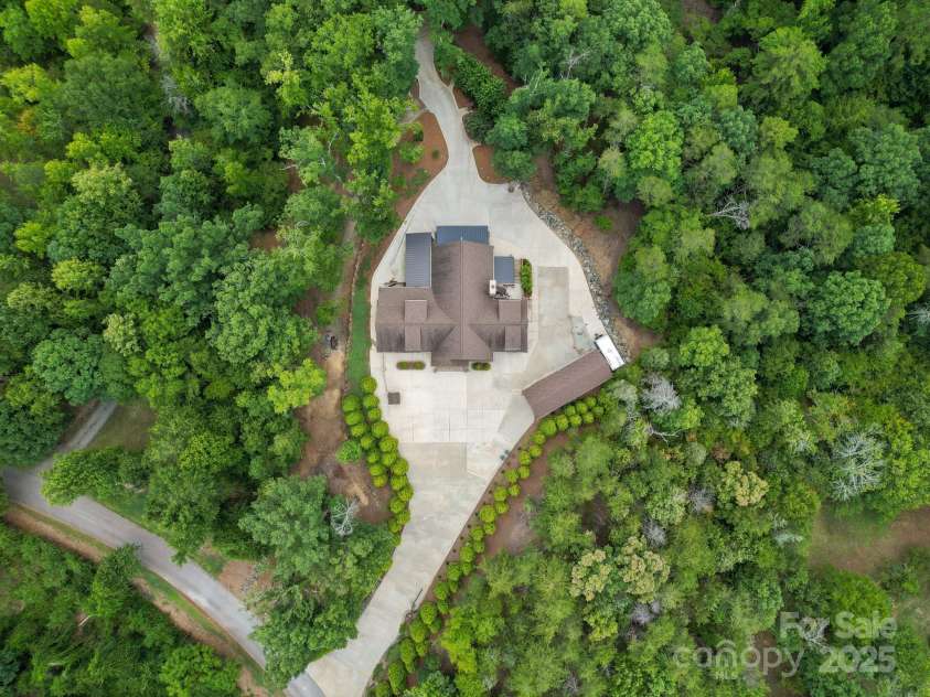 6153 Barclay Lane, Clover, SC 29710.  MLS# CAR4287207, YatesRealty ID 1585. 