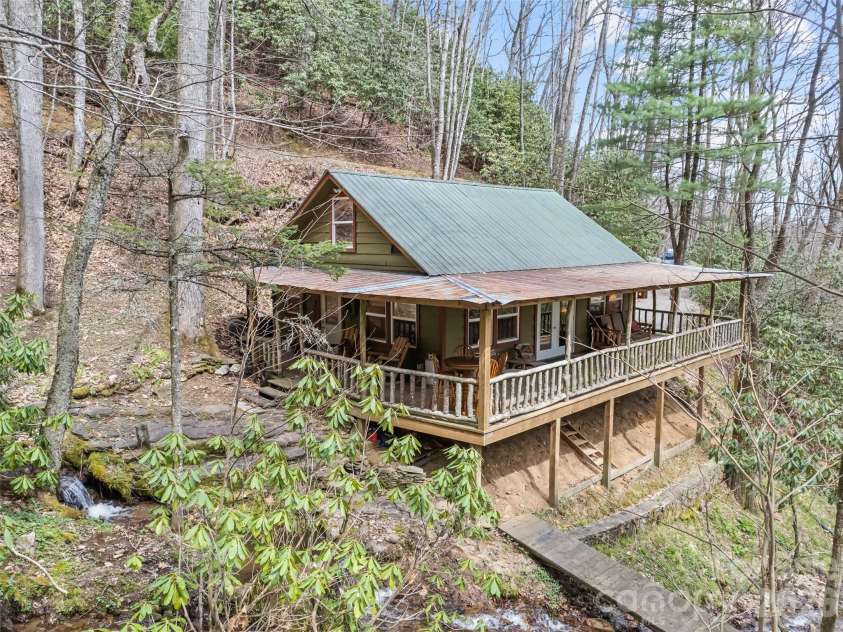 57 Grosbeak Trail, Sylva, NC 28779.  MLS# CAR4374185, YatesRealty ID 15850. 