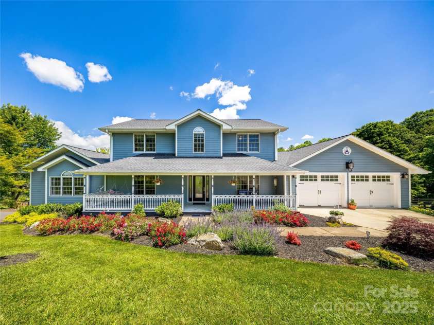 7 Forest Ridge Drive, Weaverville, NC 28787.  MLS# CAR4232195, YatesRealty ID 15851. 