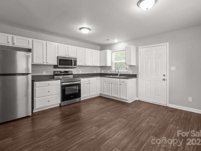 252 Sweet Bay Lane, Concord, NC 28027.  MLS# CAR4260998, YatesRealty ID 15852. 