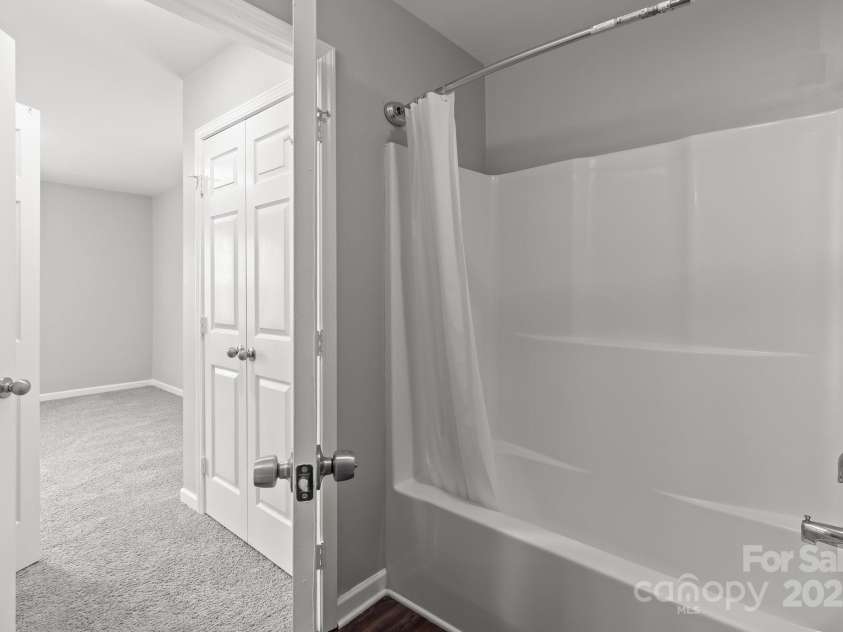 252 Sweet Bay Lane, Concord, NC 28027.  MLS# CAR4260998, YatesRealty ID 15852. 