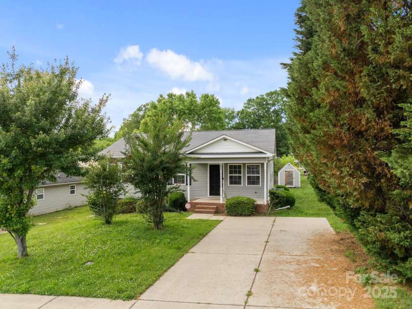 252 Sweet Bay Lane, Concord, NC 28027.  MLS# CAR4260998, YatesRealty ID 15852. 