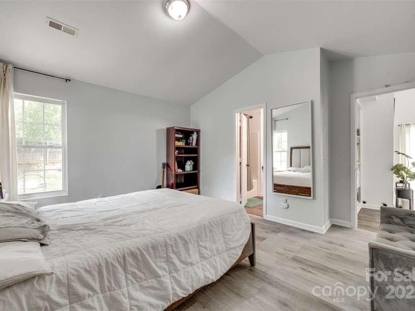 7442 Crestside Lane, Charlotte, NC 28227.  MLS# CAR4258580, YatesRealty ID 15853. Primary