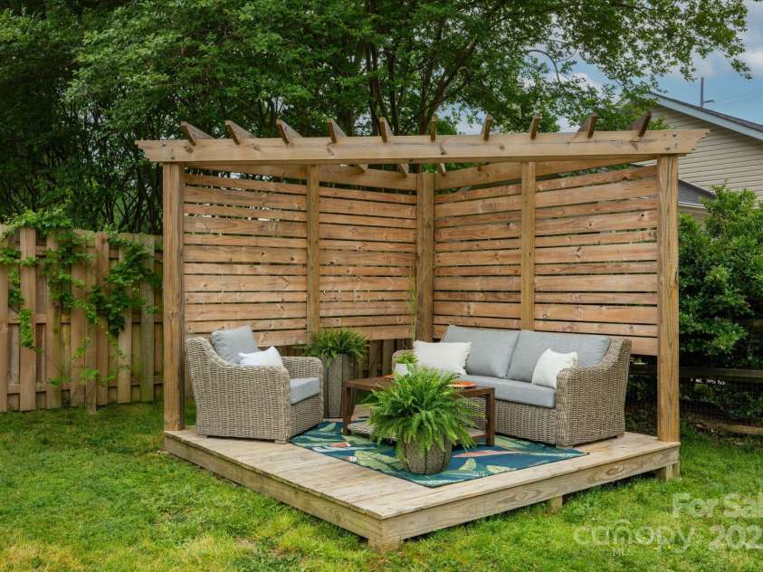 1307 Trull Place, Monroe, NC 28110.  MLS# CAR4250173, YatesRealty ID 15855. 