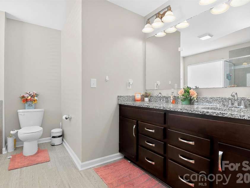 830 Von Buren Boulevard, Rock Hill, SC 29730.  MLS# CAR4356022, YatesRealty ID 15855. Primary Bathroom