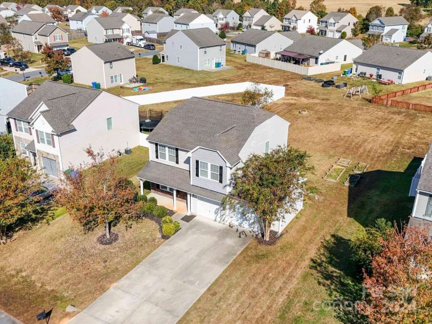 620 Smokehouse Lane, Albemarle, NC 28001.  MLS# CAR4195469, YatesRealty ID 15856. 