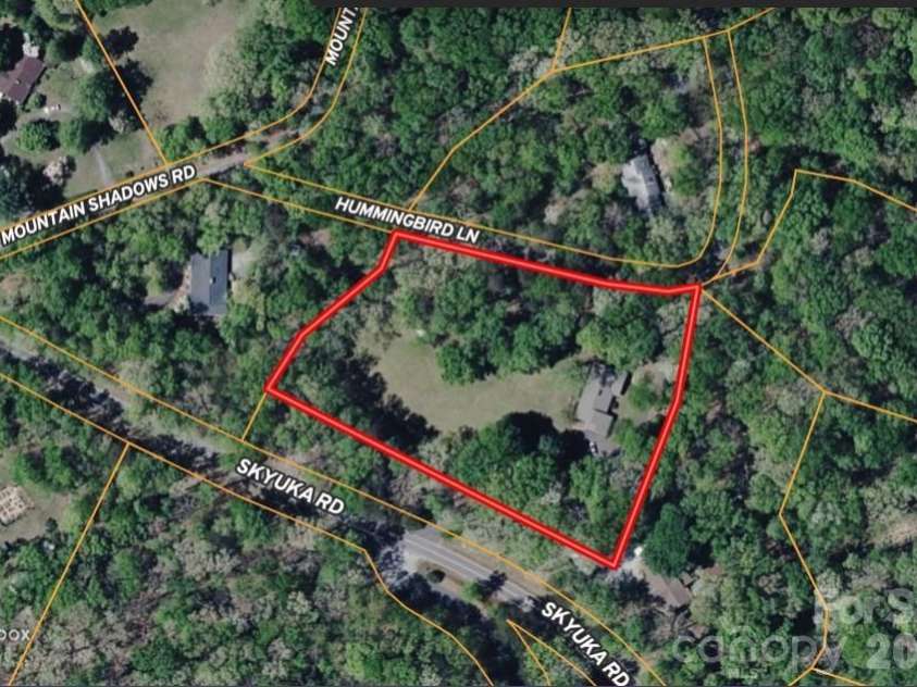 100 Hummingbird Lane, Columbus, NC 28722.  MLS# CAR4373226, YatesRealty ID 15857. 2.76 acres