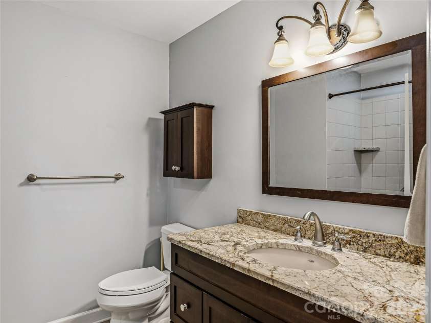 100 Hummingbird Lane, Columbus, NC 28722.  MLS# CAR4373226, YatesRealty ID 15857. Hall full bath