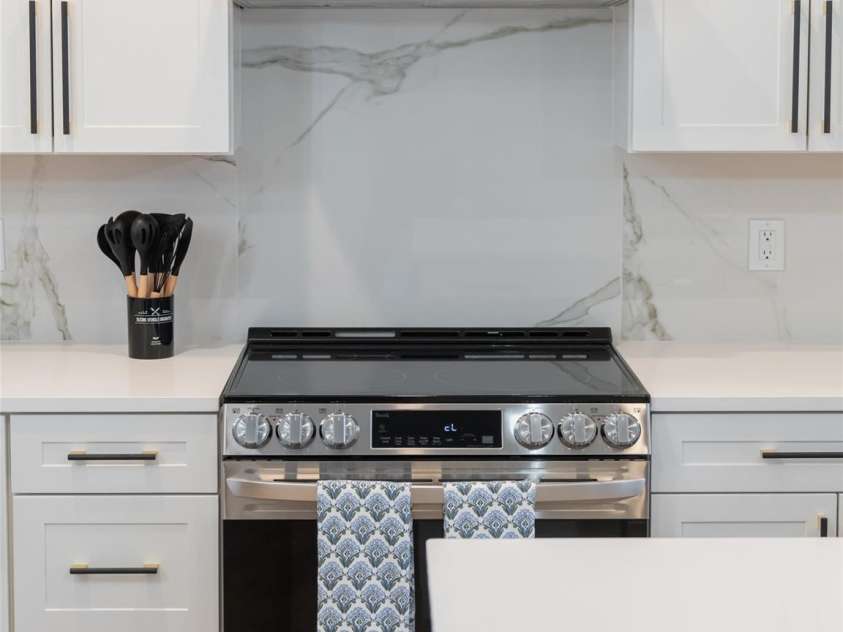 18 Cane Creek Lane, Fairview, NC 28730.  MLS# CAR4211460, YatesRealty ID 15857. 