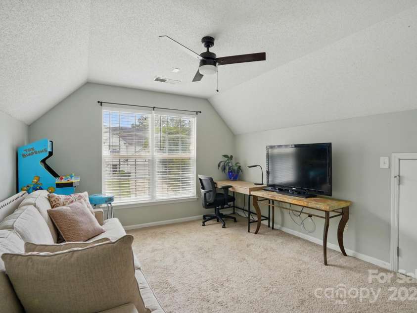 8833 Cavonnier Lane, Charlotte, NC 28216.  MLS# CAR4254092, YatesRealty ID 15858. Bedroom 4