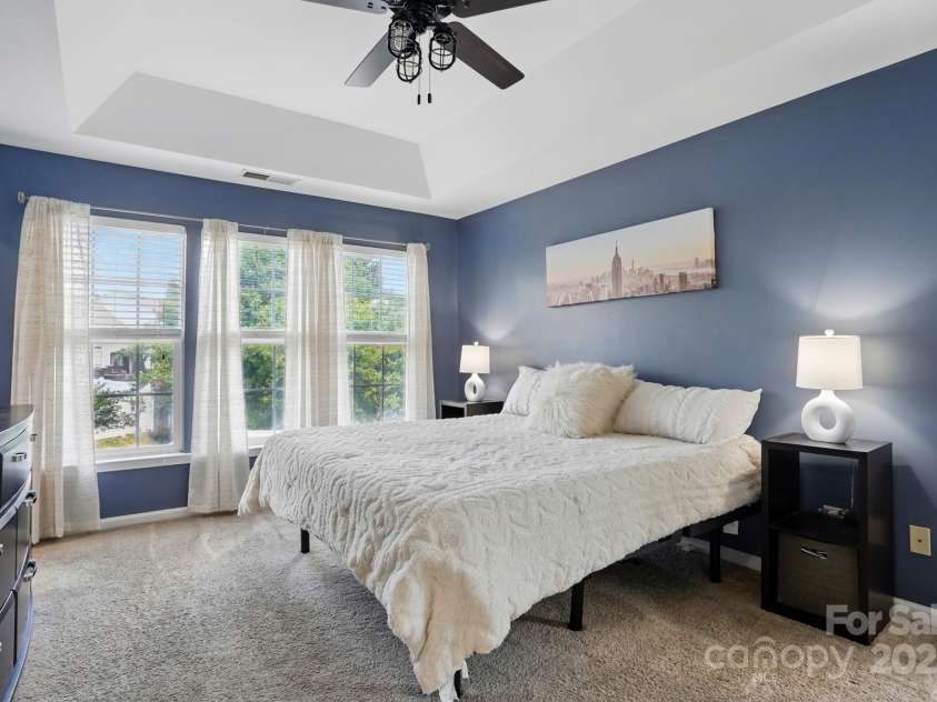 8833 Cavonnier Lane, Charlotte, NC 28216.  MLS# CAR4254092, YatesRealty ID 15858. Primary bedroom