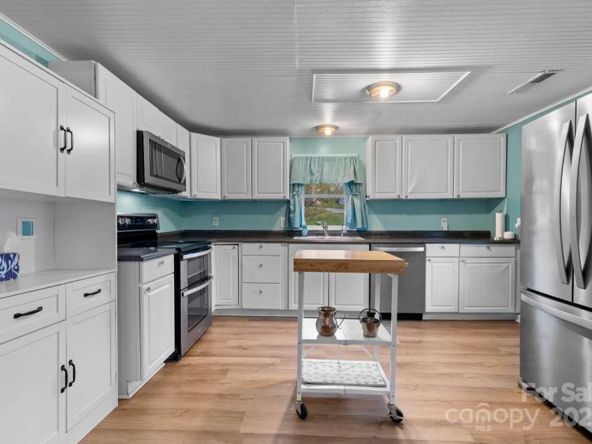 1040 Orchard Street, Valdese, NC 28690.  MLS# CAR4246537, YatesRealty ID 15859. 