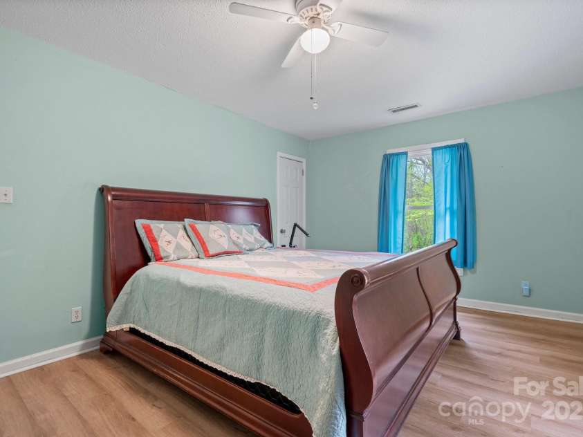 1040 Orchard Street, Valdese, NC 28690.  MLS# CAR4246537, YatesRealty ID 15859. 