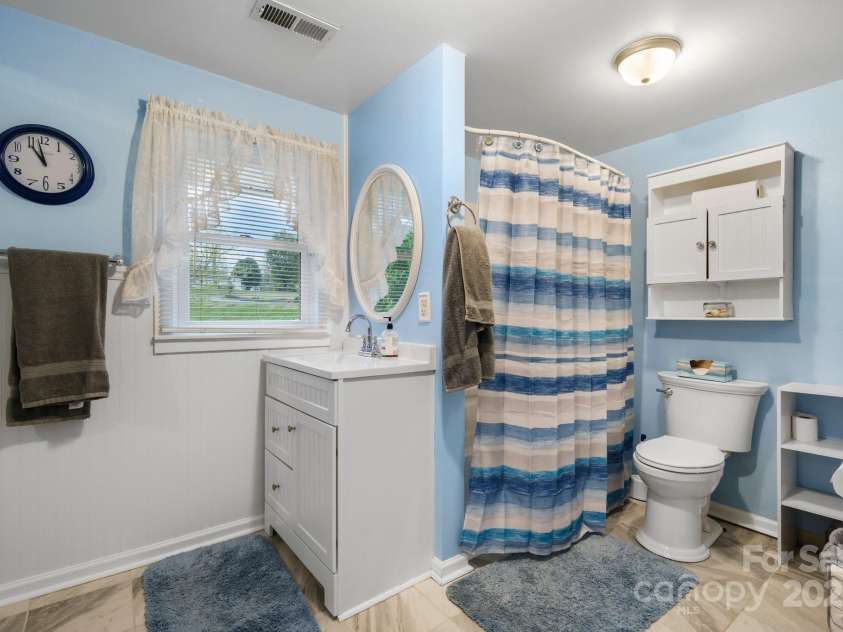 1040 Orchard Street, Valdese, NC 28690.  MLS# CAR4246537, YatesRealty ID 15859. 