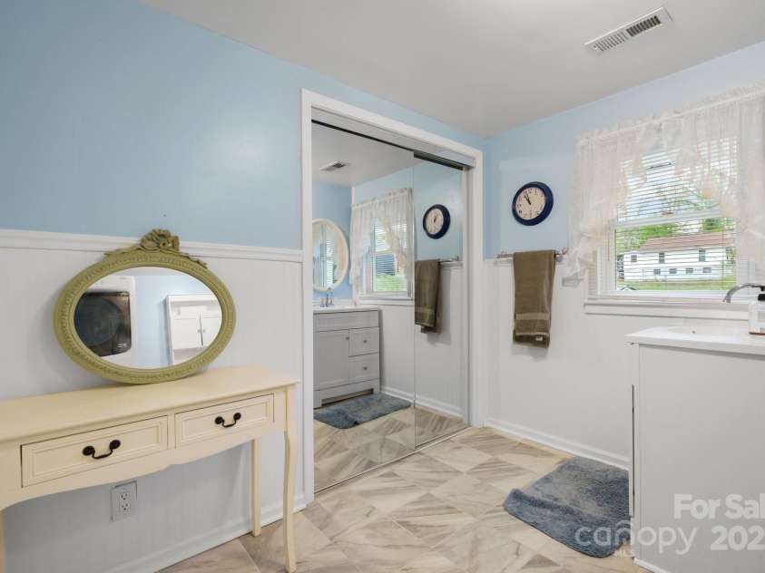 1040 Orchard Street, Valdese, NC 28690.  MLS# CAR4246537, YatesRealty ID 15859. 