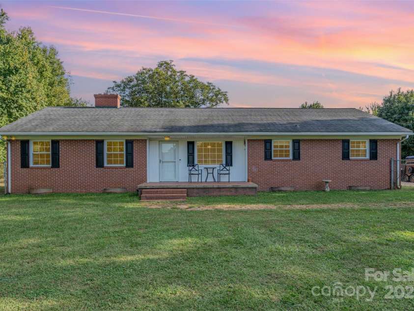 2135 Nc 152 Highway, China Grove, NC 28023.  MLS# CAR4305909, YatesRealty ID 1586. 