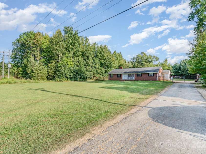 2135 Nc 152 Highway, China Grove, NC 28023.  MLS# CAR4305909, YatesRealty ID 1586. 