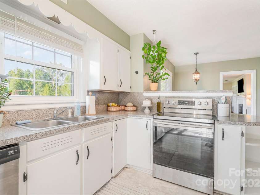 2135 Nc 152 Highway, China Grove, NC 28023.  MLS# CAR4305909, YatesRealty ID 1586. 