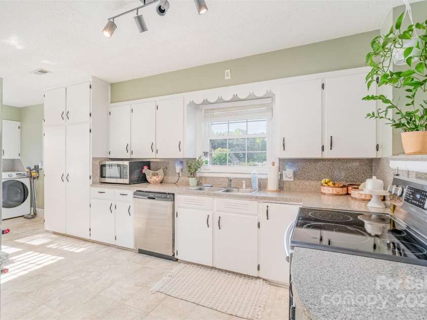 2135 Nc 152 Highway, China Grove, NC 28023.  MLS# CAR4305909, YatesRealty ID 1586. 