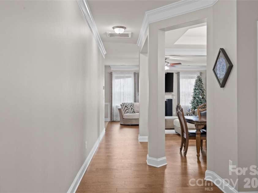 3500 Exbury Gardens Drive, Waxhaw, NC 28173.  MLS# CAR4333228, YatesRealty ID 1586. 