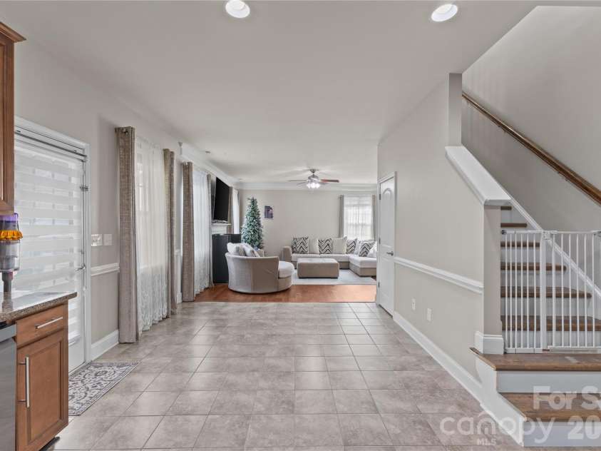 3500 Exbury Gardens Drive, Waxhaw, NC 28173.  MLS# CAR4333228, YatesRealty ID 1586. 