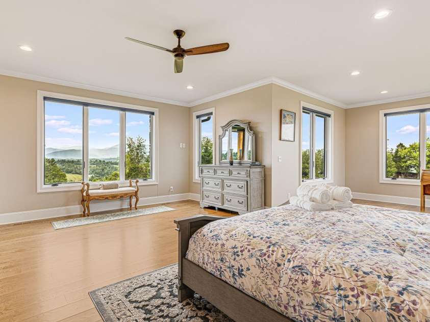 360 Turkey Branch Road, Mars Hill, NC 28754.  MLS# CAR4218460, YatesRealty ID 1586. Primary suite