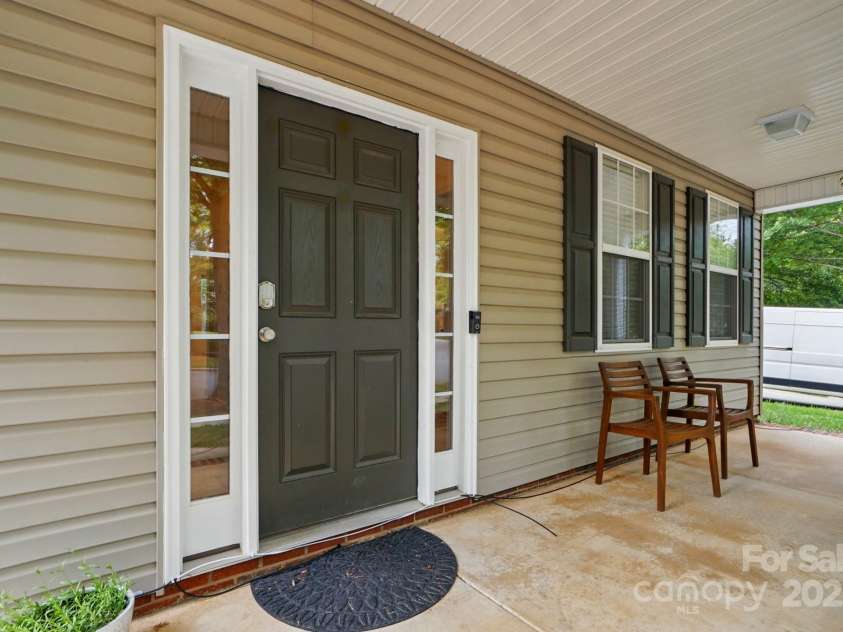 9856 Caldwell Depot Road, Cornelius, NC 28031.  MLS# CAR4262893, YatesRealty ID 15863. 