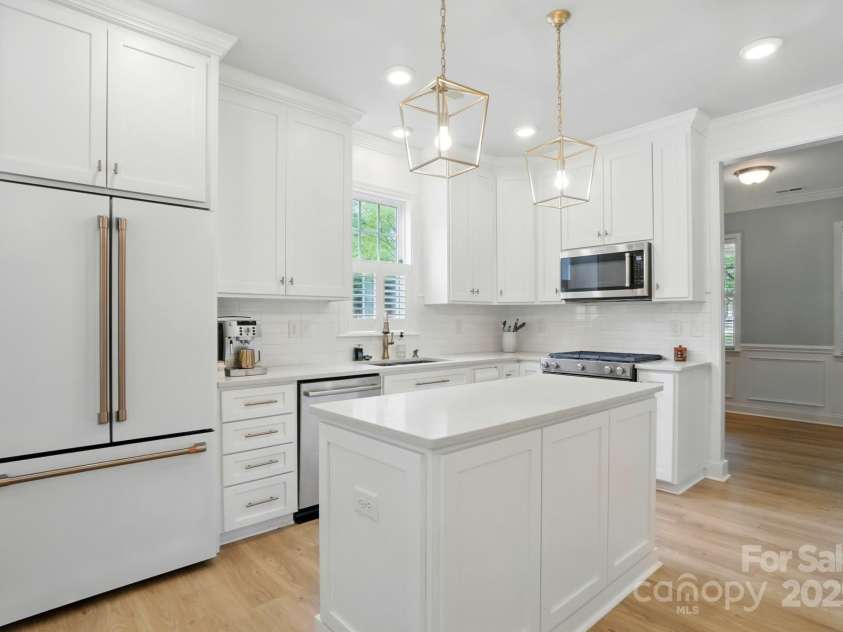 9856 Caldwell Depot Road, Cornelius, NC 28031.  MLS# CAR4262893, YatesRealty ID 15863. 