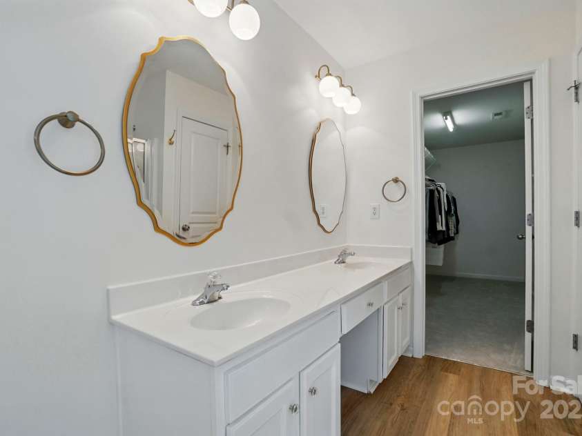 9856 Caldwell Depot Road, Cornelius, NC 28031.  MLS# CAR4262893, YatesRealty ID 15863. 