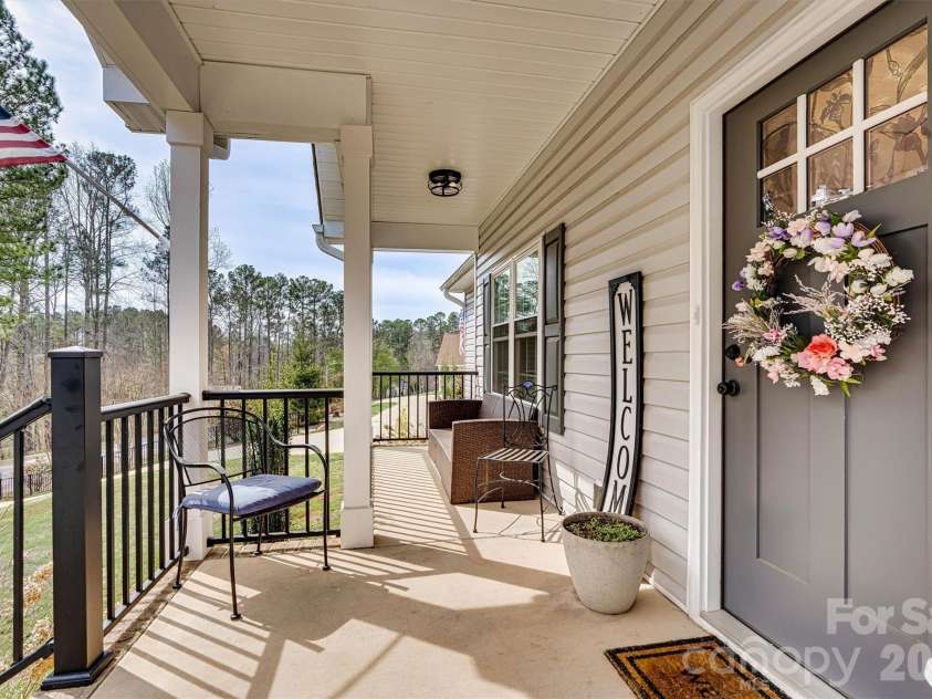 1181 Kensington Circle, Newton, NC 28658.  MLS# CAR4361179, YatesRealty ID 15864. 