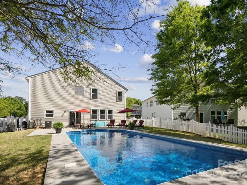 221 Sycamore Creek Road, Fort Mill, SC 29708.  MLS# CAR4312250, YatesRealty ID 15865. 